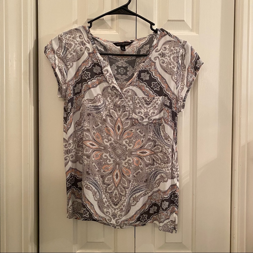 Cute Banana Republic Top
